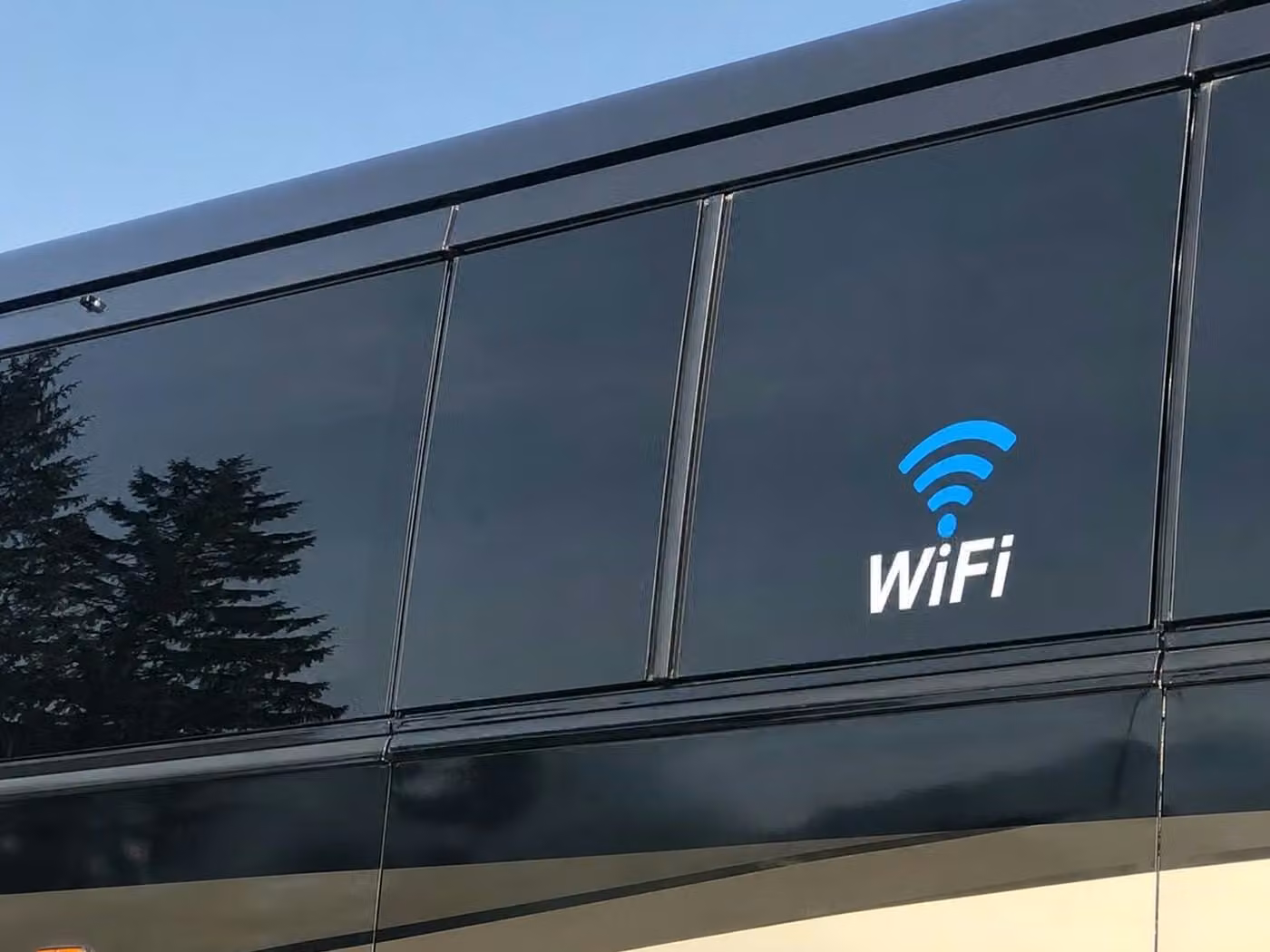estero 18 passenger minibus wifi