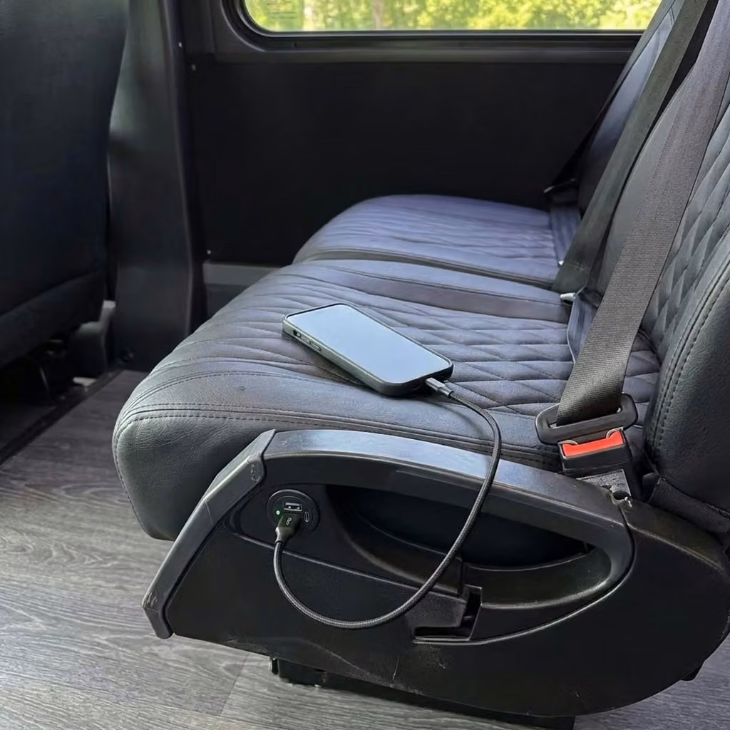 estero 20 passenger minibus usb charging