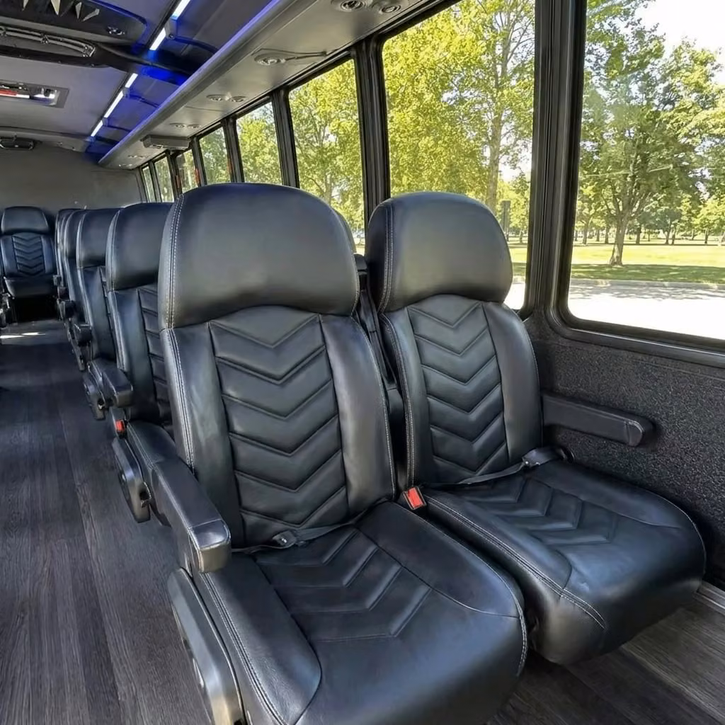 estero 28 passenger minibus seating