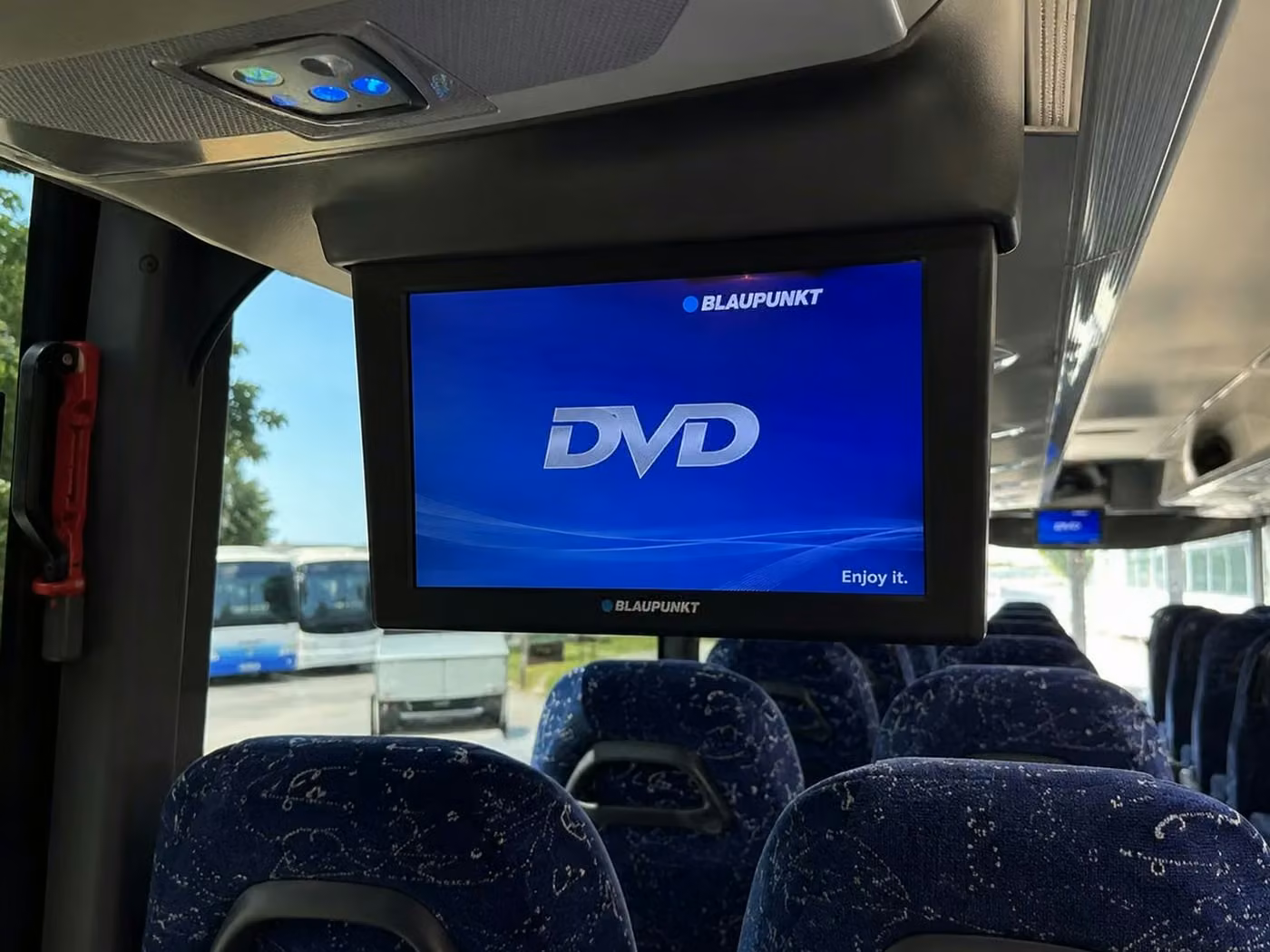 estero 56 passenger charter bus tvs
