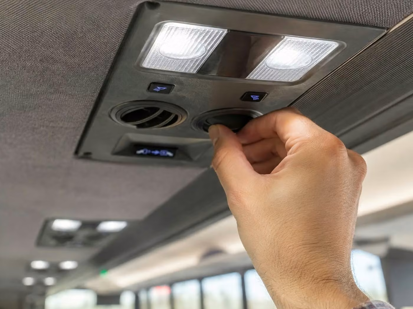 estero charter bus climate control