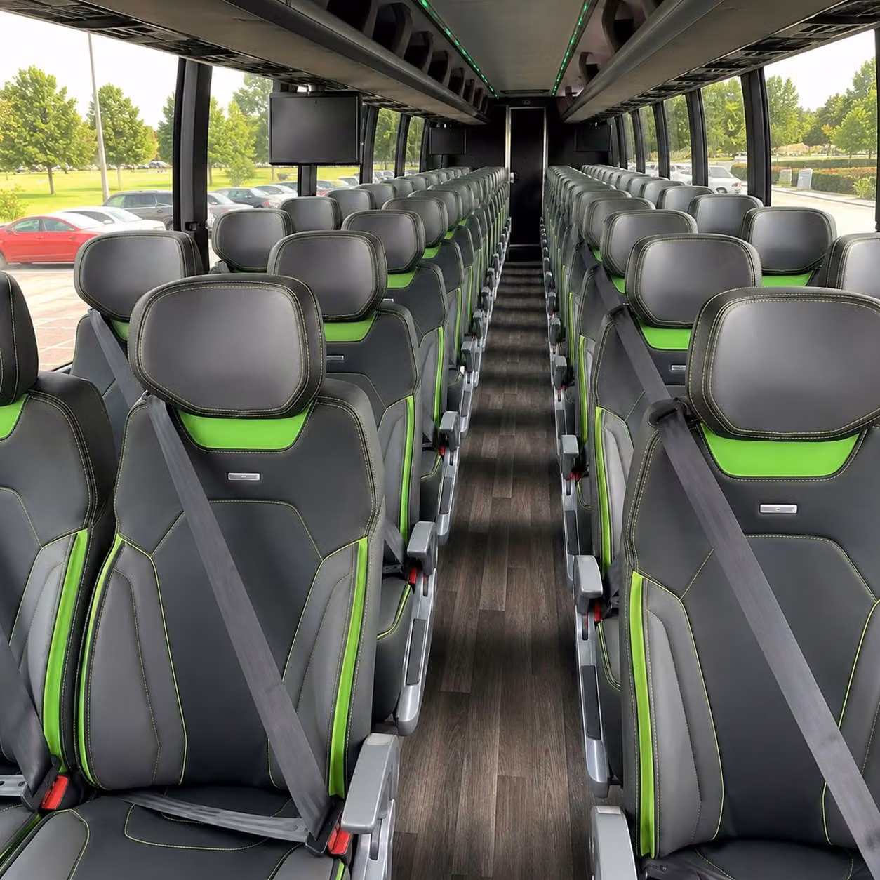 estero charter bus interior 1