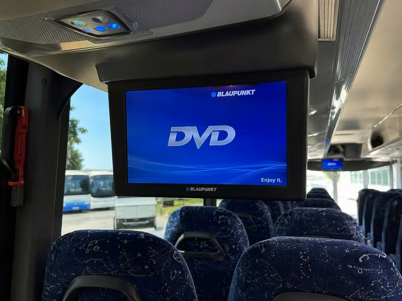 estero charter bus tv monitors