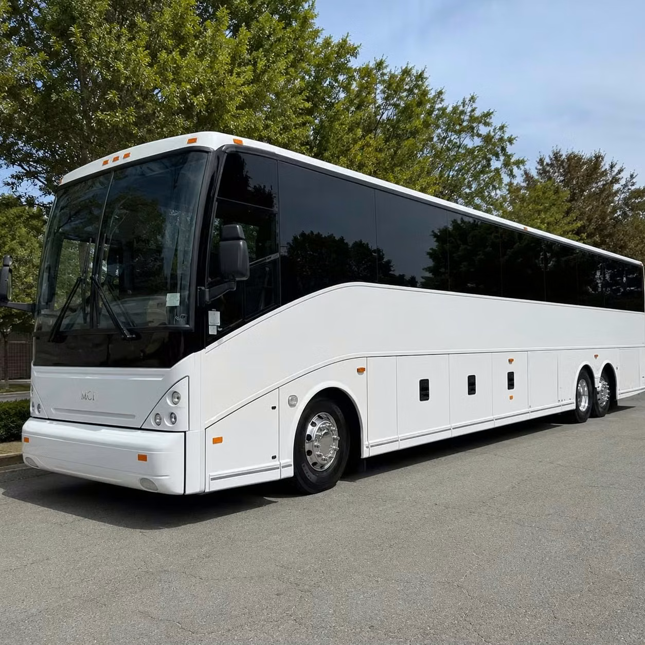 estero custom corporate fleets and branded bus wraps in estero