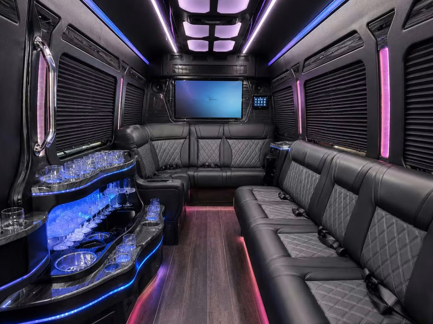 estero multi bus fleets for large estero rosters and athletic departments