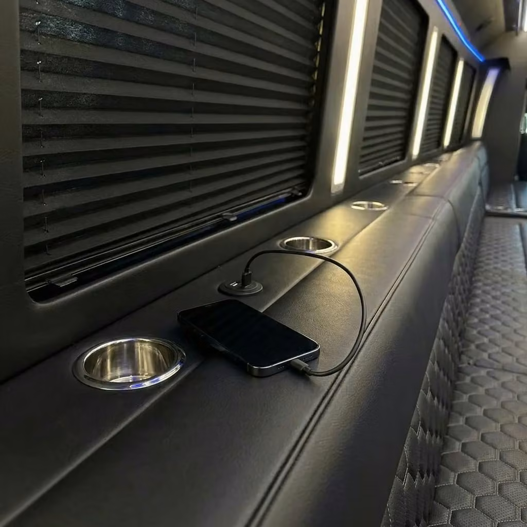 estero party bus usb charging