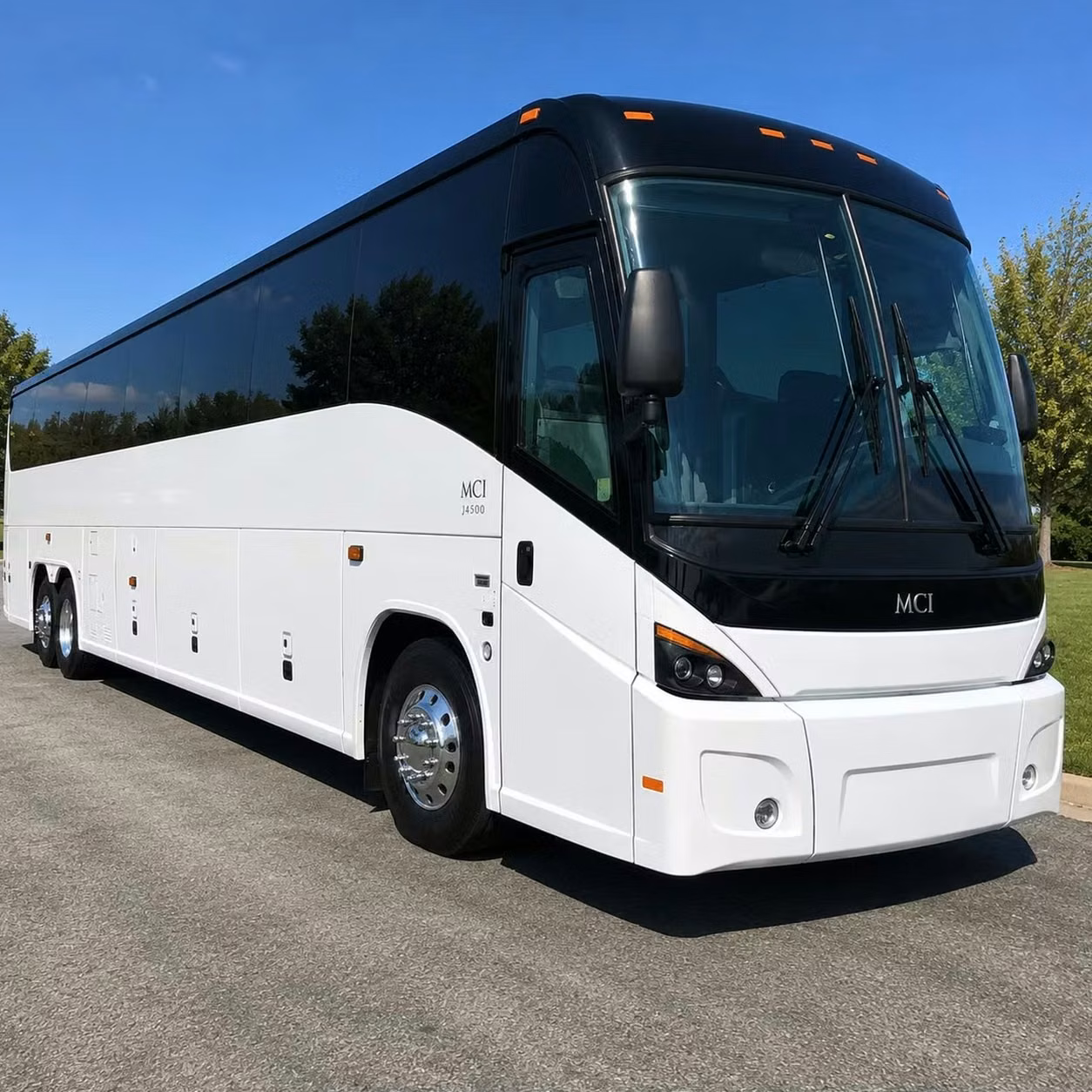 estero premium bus rentals for important meetings and vips