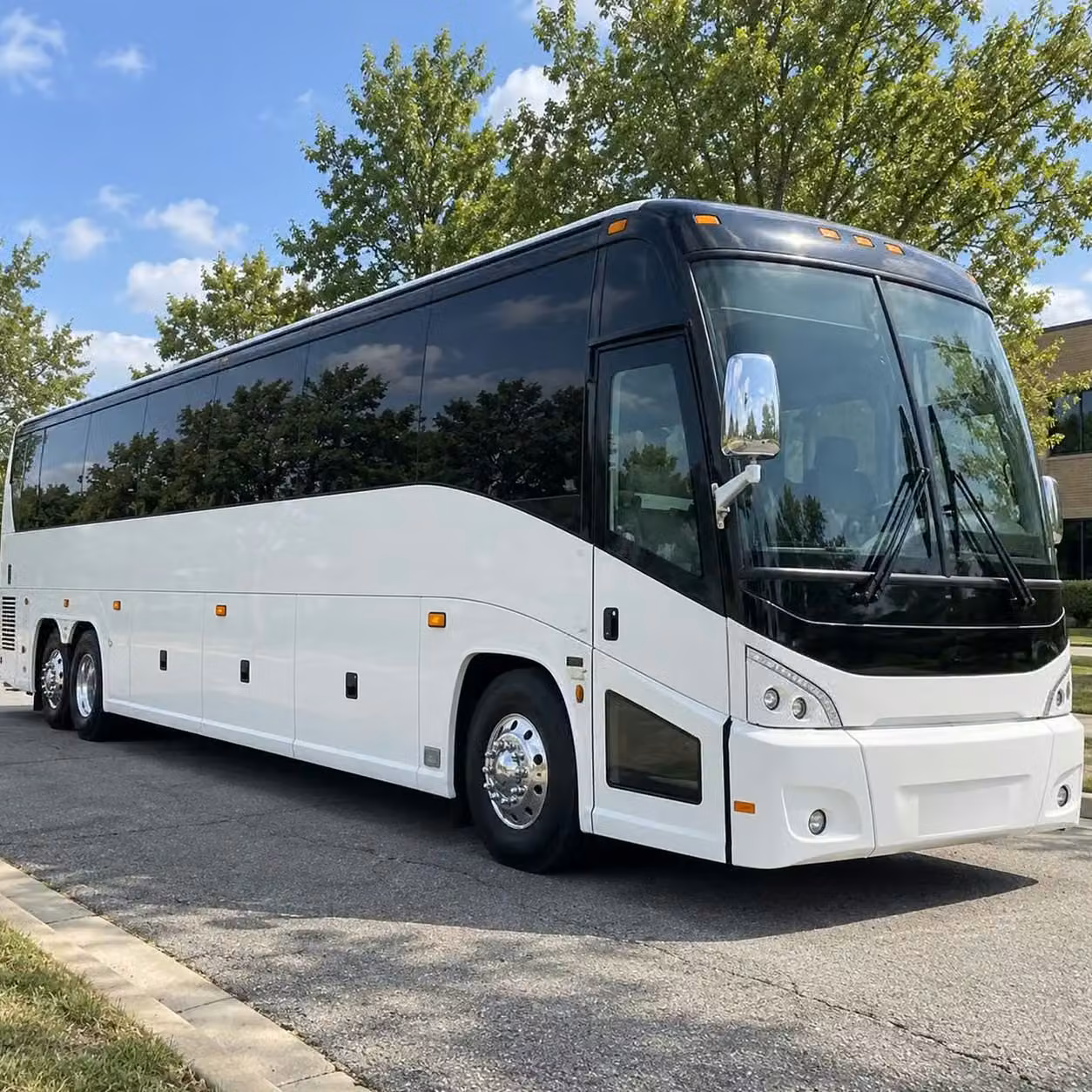 estero shuttle bus services to jetblue park at fenway south